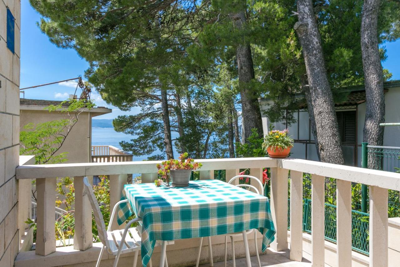 Apartments By The Sea Brela, Makarska - 18356 Dış mekan fotoğraf