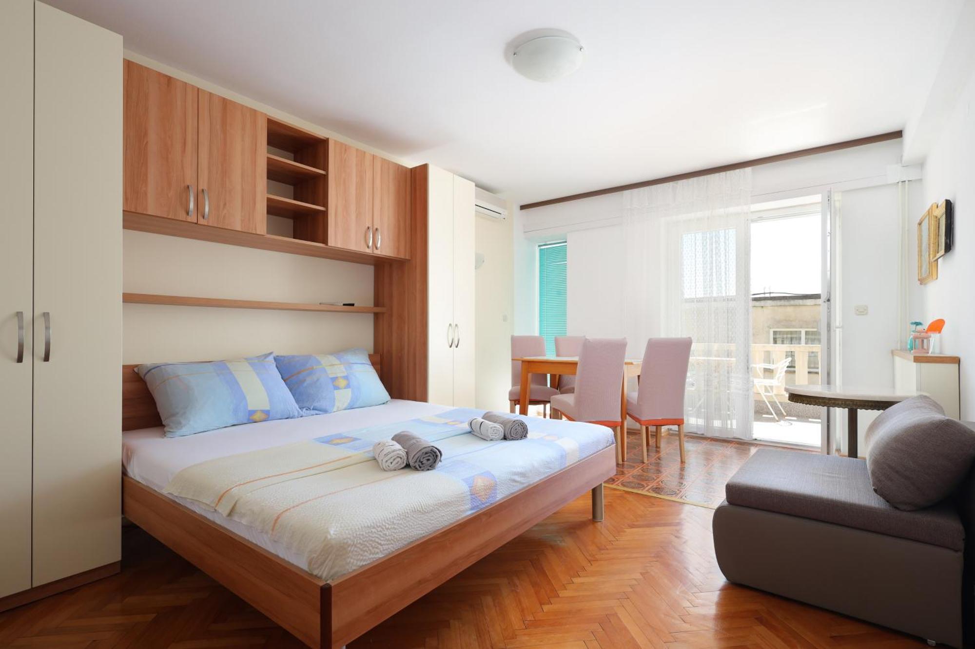 Apartments By The Sea Brela, Makarska - 18356 Dış mekan fotoğraf