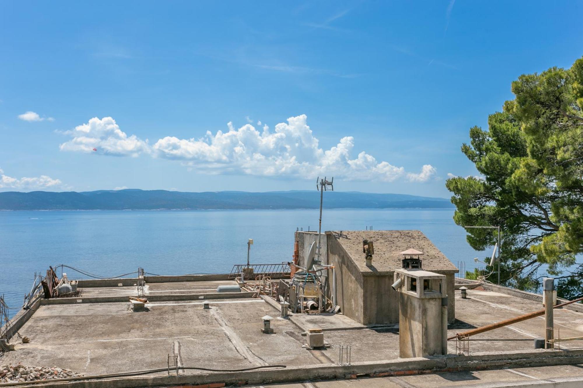 Apartments By The Sea Brela, Makarska - 18356 Dış mekan fotoğraf