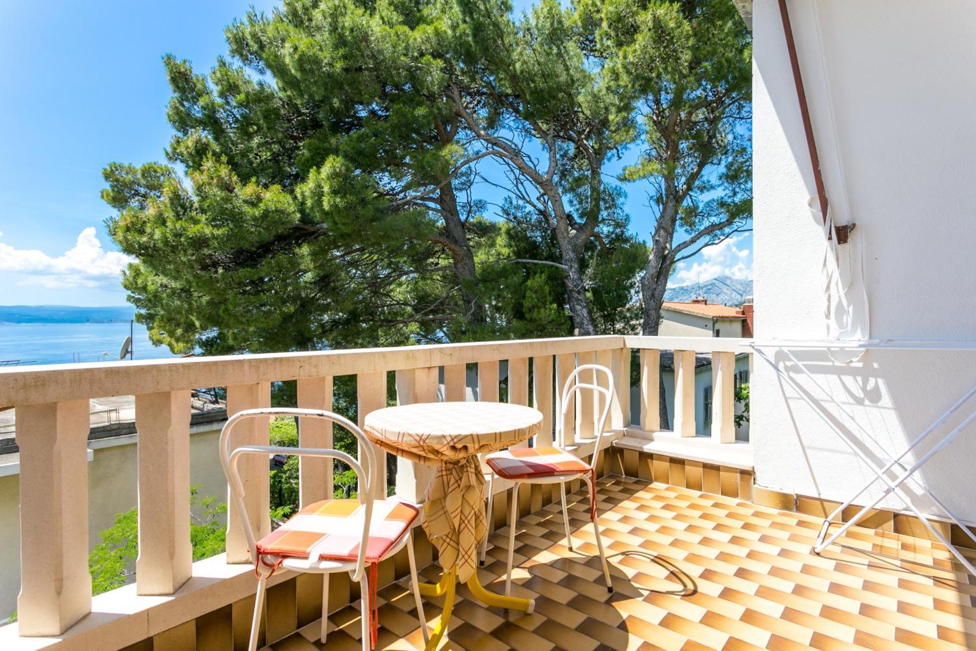 Apartments By The Sea Brela, Makarska - 18356 Dış mekan fotoğraf