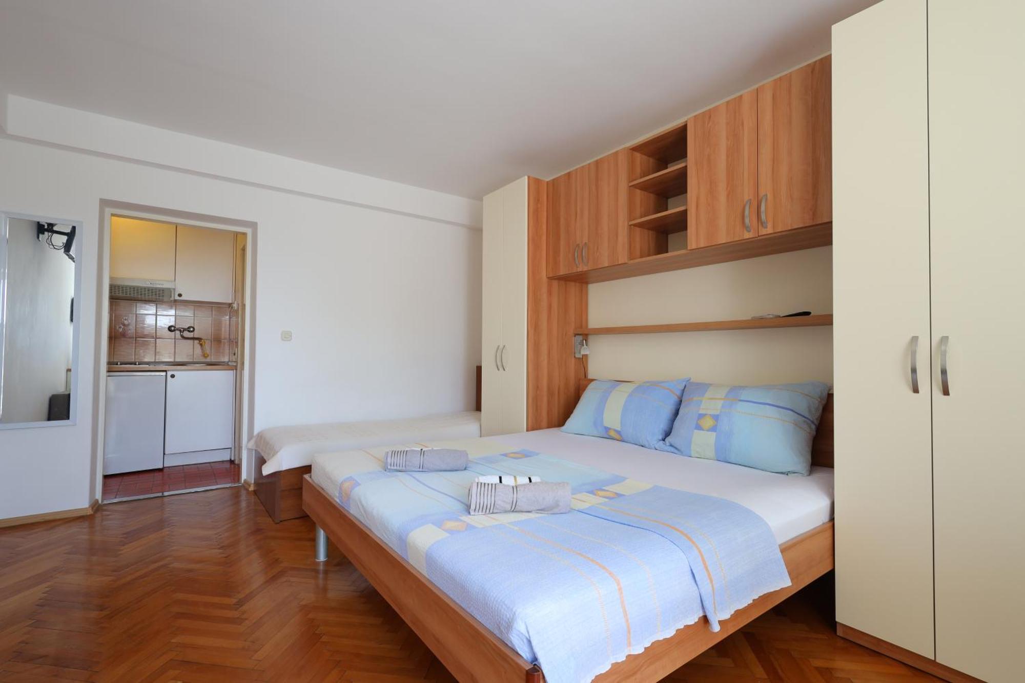 Apartments By The Sea Brela, Makarska - 18356 Oda fotoğraf